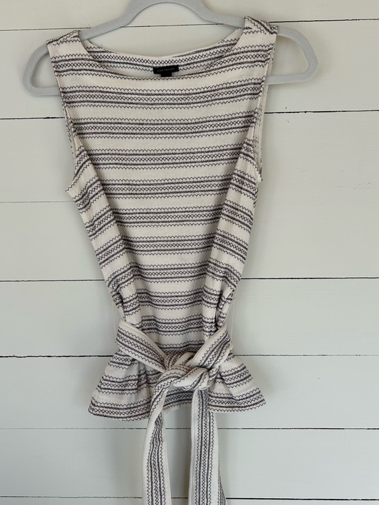 Ann Taylor Tops - Ann Taylor Off White Top With Blk Stitching and Belt. Cotton/Poly Blend Sz Med.